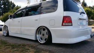 Illustration for article titled Wow, Would You Pay $8,000 For This Custom 1998 Honda Odyssey?